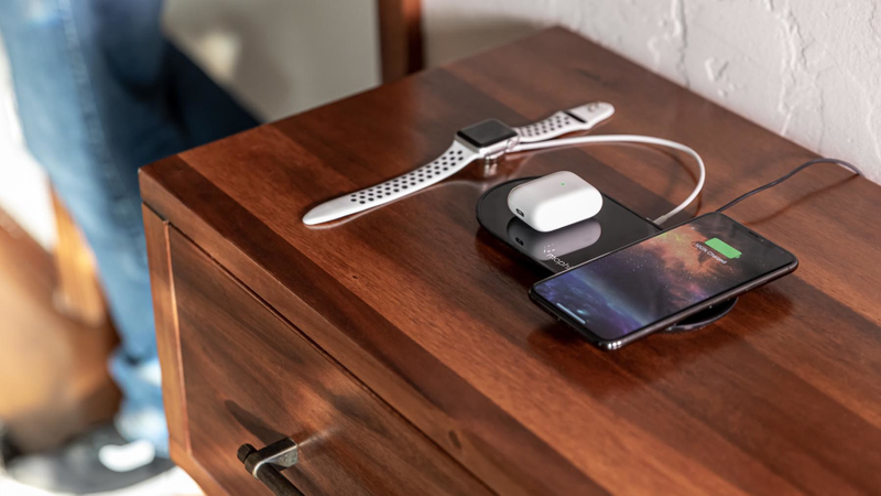 The Dual Wireless Pad has an extra USB-A in case you want to charge one more device using a cable.